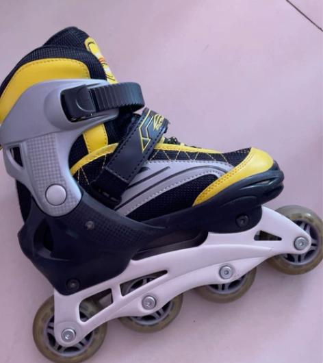 伴威轮滑鞋旱冰鞋 L码35-38 偏远地区...