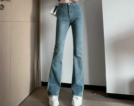 WARDROBE复古蓝微喇高腰牛仔裤女弹力...