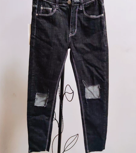黑色破洞牛仔裤女，春秋款，有弹性，中高腰 ...