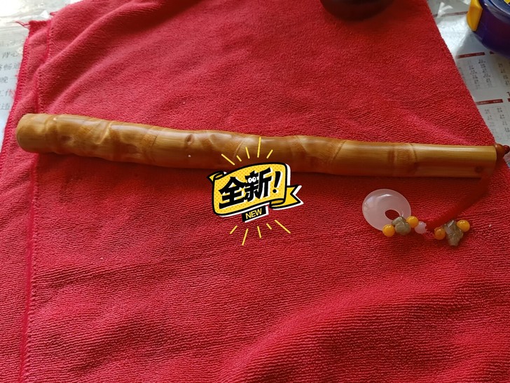 自己做的一个。佛肚竹手把件。没有时间玩。寻...
