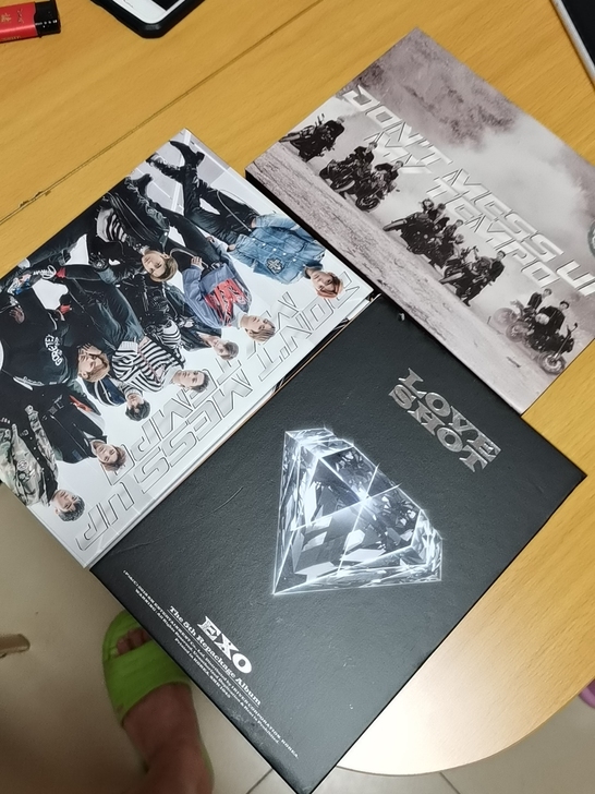 韩国EXO专辑CD写真册，三盒！正版，非复...