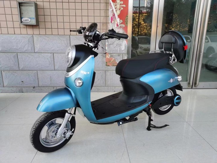 全新车！！注意是全新车！还在觉得电车贵的买...