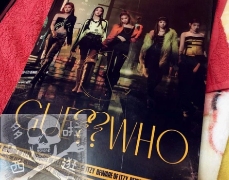 itzy 迷你4辑GUESS WHO 现货...