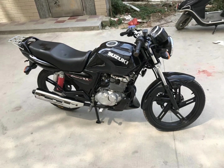 铃木锐爽3f-En125国四排放，二手摩托...