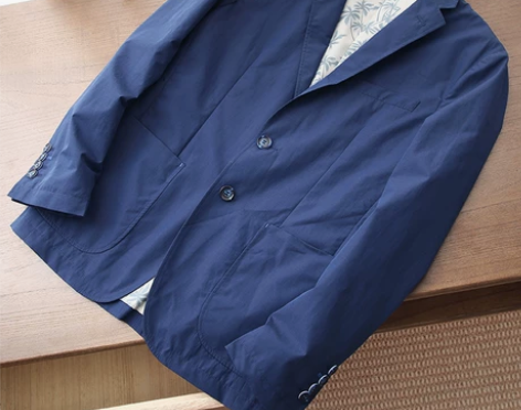 初秋薄款修身西服男士撤柜商务休闲西装外套男...