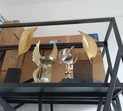 搬办公室，打包卖摆件，很重，给包邮，诚信要...