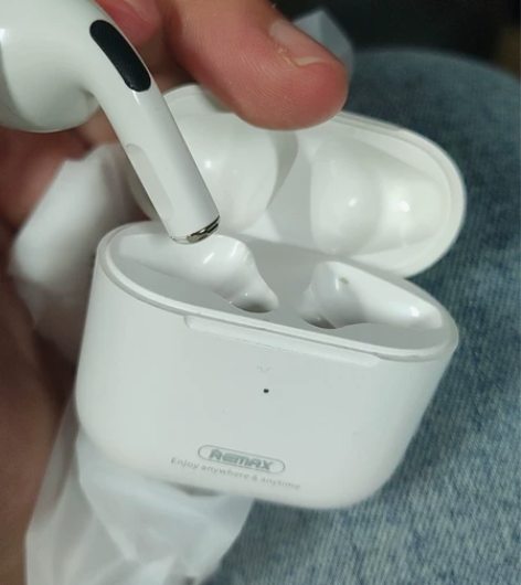 remax蓝牙耳机 左耳tws10i 感兴...