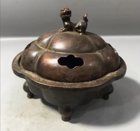 搬家急售亏钱处理老铜双耳圆足熏香炉摆件瑞兽...