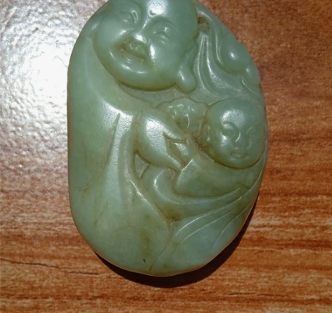 清代籽料玉雕把件 高6.3宽4.4...