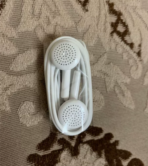 全新华为耳机35元一个！不退不换 感兴趣的...