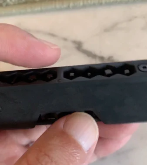 便携式螺丝刀，国外买的，不得不说国外的设计...