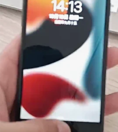 自用国行苹果8  64g 成色不错 刚换不...