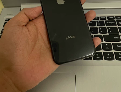 95新苹果8内存256G插卡即用，全网通，...