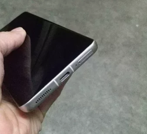 已购新机所以出闲置小米12X，紫色8+12...