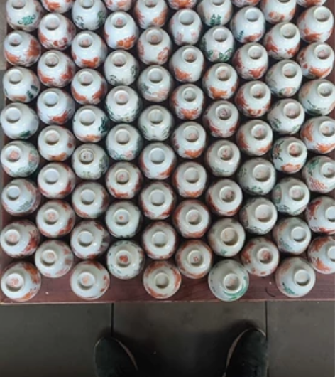 小茶杯子都有有冲线，开茶馆搞装饰挺漂亮 感...