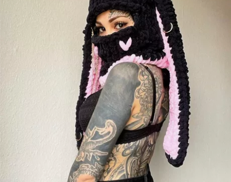 冬新款加厚恶魔面罩保暖出行绒线头套甜酷风大...