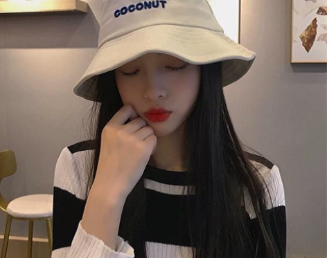 帽子女简约日系春夏新款刺绣渔夫帽女百搭字母...