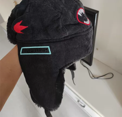 冬季雷锋帽 感兴趣的话点“我想要”和我私聊...