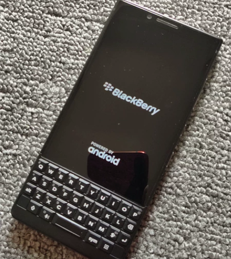 黑莓key 2 标配版 运行6+64G内存...