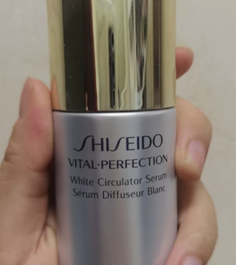 资生堂悦薇臻白精华 40ml 余量还有五分...