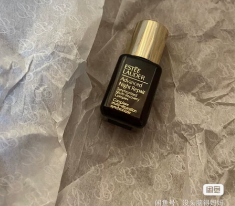 雅诗兰黛精华全新7ml～ 产品送的赠品…