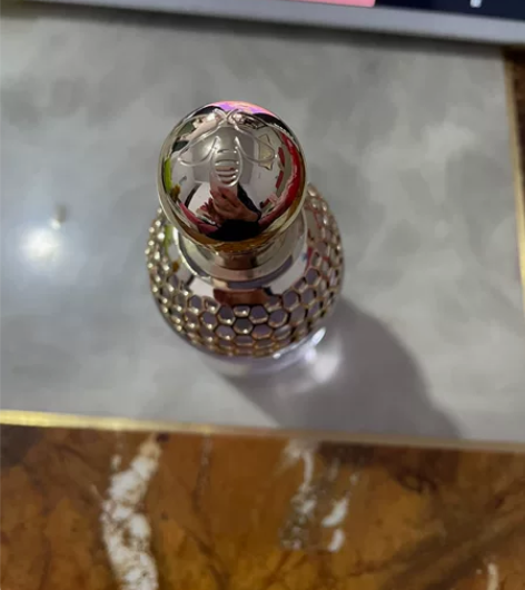 娇兰香水，芳野仙踪75ml买时800，喷过...