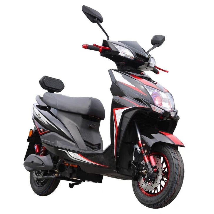 1500喜欢就入手，尚领大踏板电动车，不包...