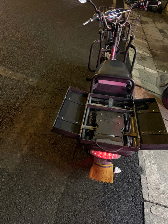 巨无霸载重王，2021年3月份的新车，72...