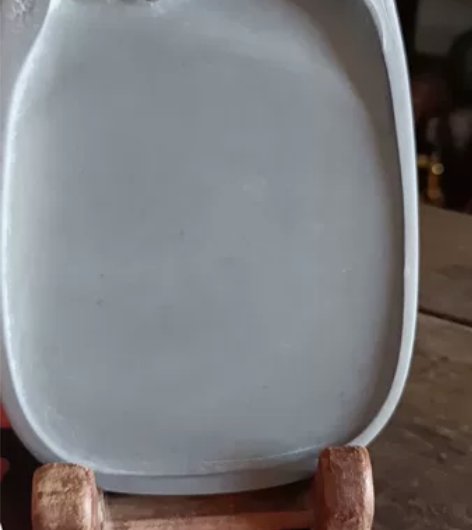 端砚，石质好，细腻幼嫩，雕工十分好，器形规...