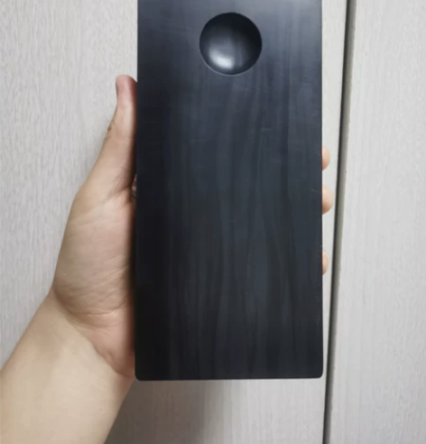 算子罗纹素砚,手感非常好。歙县歙砚协会会长...