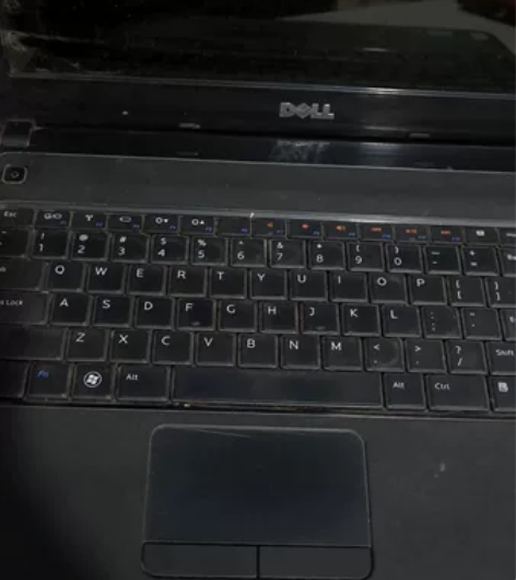 戴尔笔记本N4030，启动时滴滴响，屏不亮...