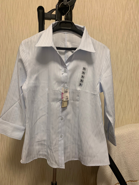 防紫外线夏季水蓝色素色衬衫。水蓝色9码，肩...