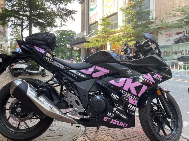 铃木gsx250，小姐姐个人车