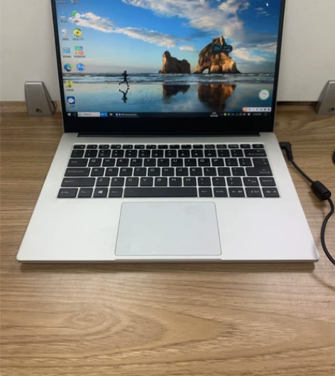 机械革命S1 Pro 14寸银色笔记本，成...