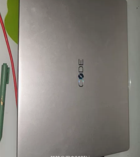 机械革命code01，2.5K高刷屏，6n...