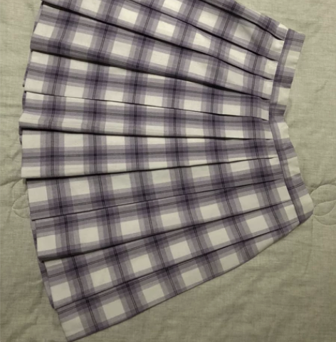 #JK 格子短裙，夏款，面料薄软不易起皱，...