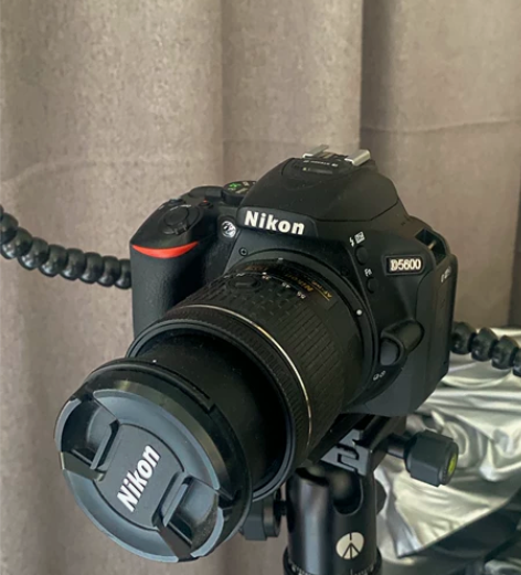 尼康d5600 几乎全新 带18-55头+...