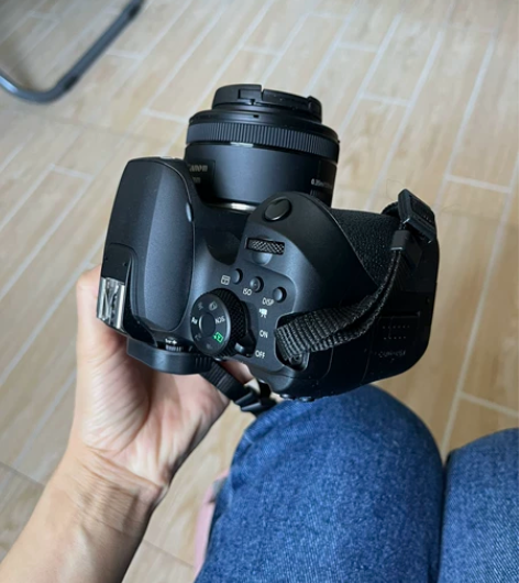 ?佳能850d相机，刚入手2个月，用过两次...