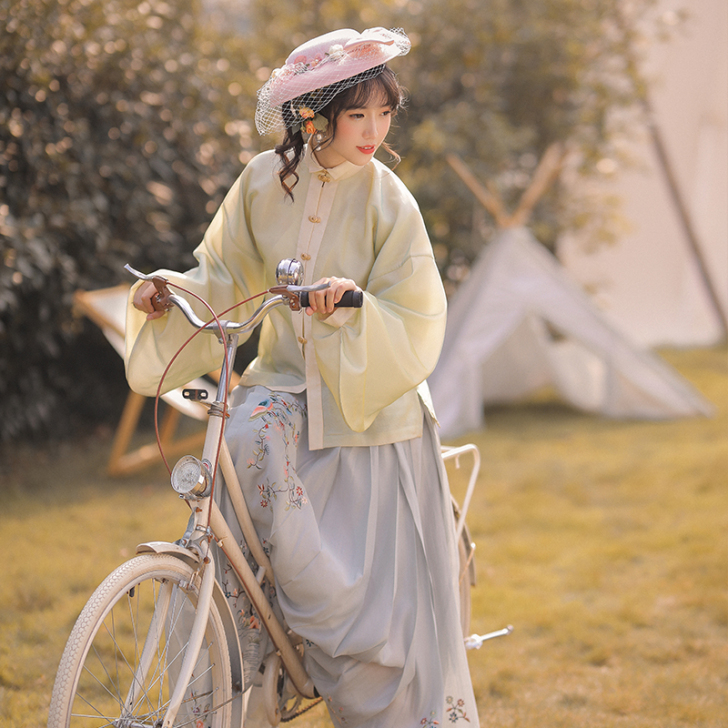 七月夕野桥丹阁 明制立领汉服对襟短袄春夏女...