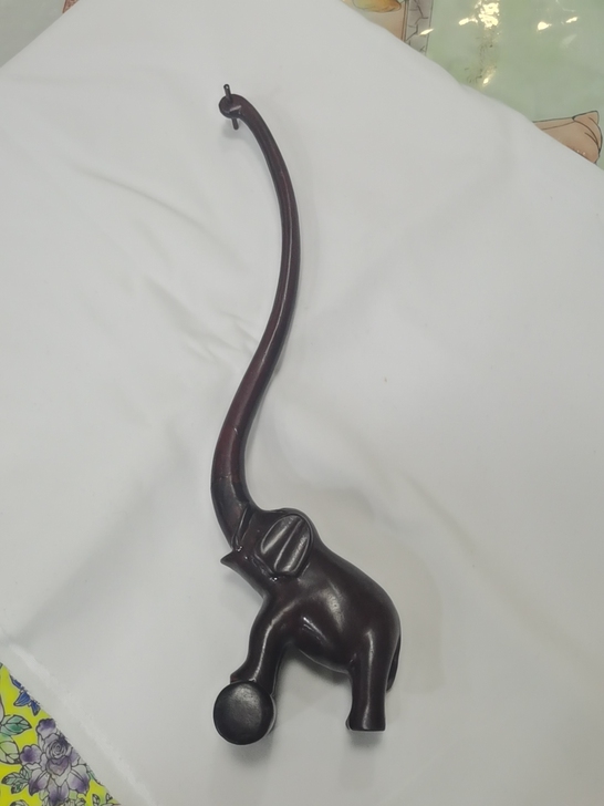 木质象毛笔架