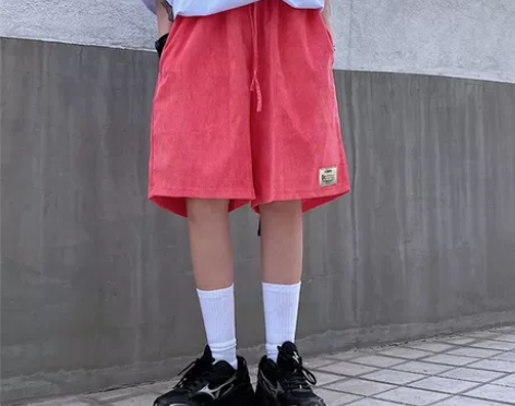 粉红休闲裤 搭配T恤 绝美 付邮送