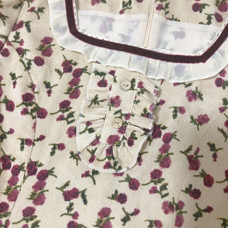 夏季连衣裙