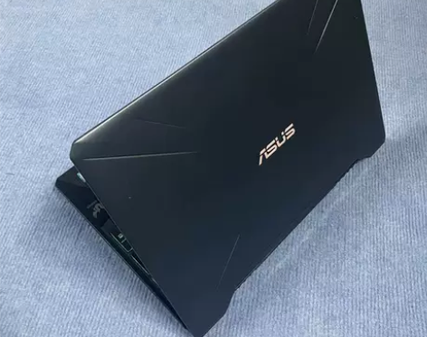 华硕1650飞行堡垒7二手笔记本游戏本I7...