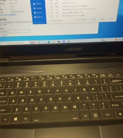 神舟 战神Z8 i5十代3060电竞永杰无...
