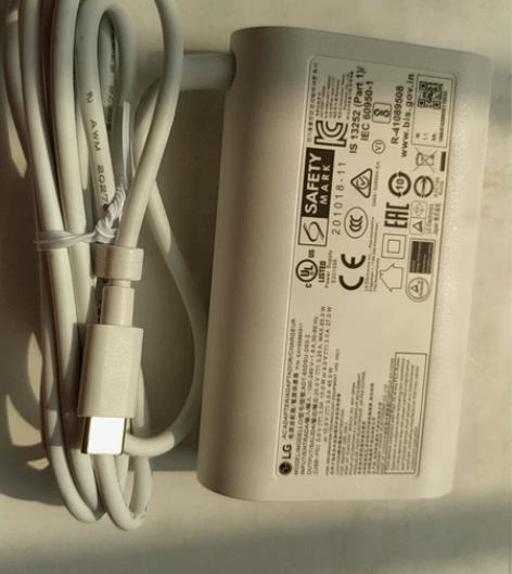 LG 65w typc口快充充电器 LG电...