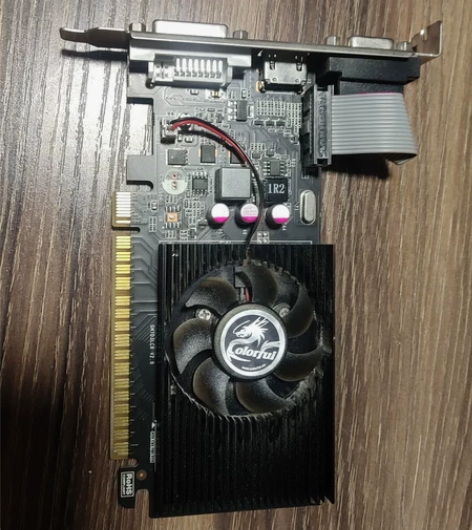 gt710黄金版2G七彩虹显卡 原装拆机，...