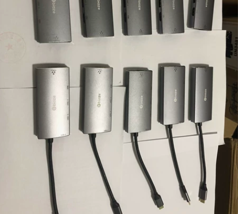 毕亚兹 Type-C扩展坞 型号；毕亚兹R...