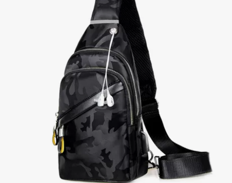 专柜正品2022男士斜挎包胸前背包潮青年男...