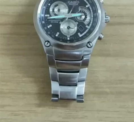 二手正品CASIO石英男表，型号EF-50...