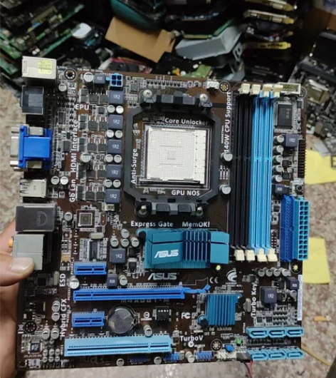 华硕M4A88T-M AM3主板 集显 实...